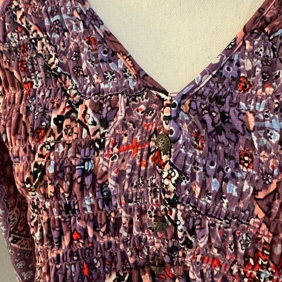 Melloday Floral Long Sleeve V-Neck Top Medium, stretchy purples size M - Picture 2 of 9